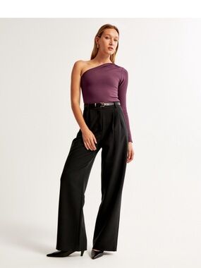 Abercrombie & Fitch One-Shoulder Bodysuit